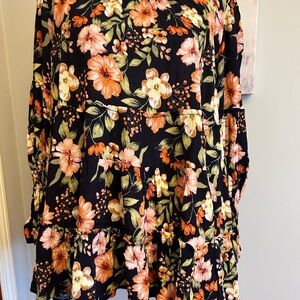 Easel Floral Print Long Sleeve Top